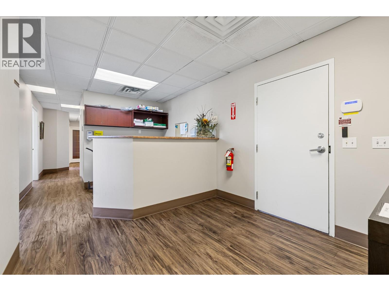 Picture for Unit #201 & 203, 1505 Harvey  Avenue https://www.cirrealty.ca/reb/bc/5/10365375_7.jpg