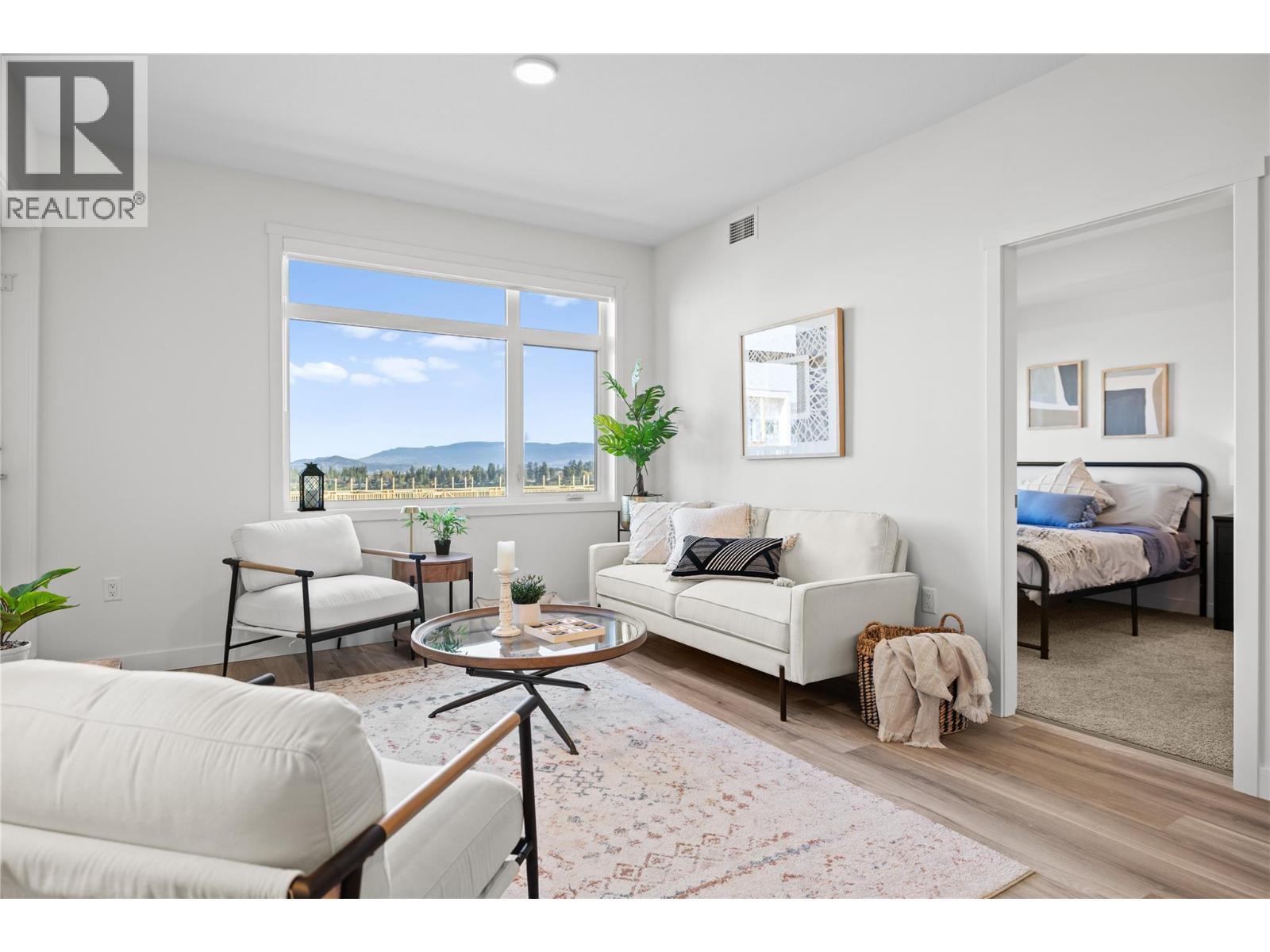 Picture for Unit #310, 1111 Frost  Road https://www.cirrealty.ca/reb/bc/5/10365655_18.jpg