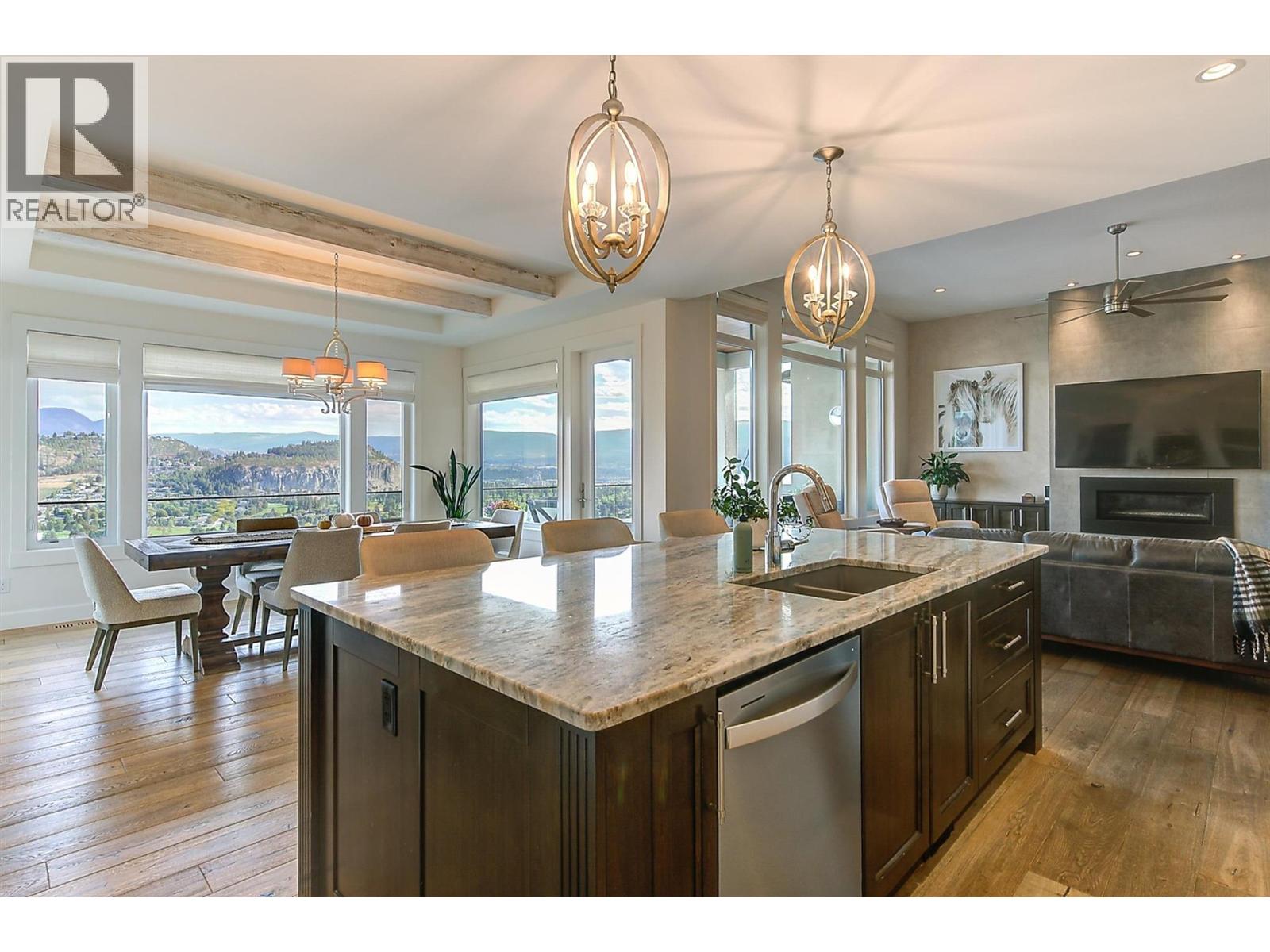 Picture for 738 Highpointe  Drive https://www.cirrealty.ca/reb/bc/5/10365685_16.jpg