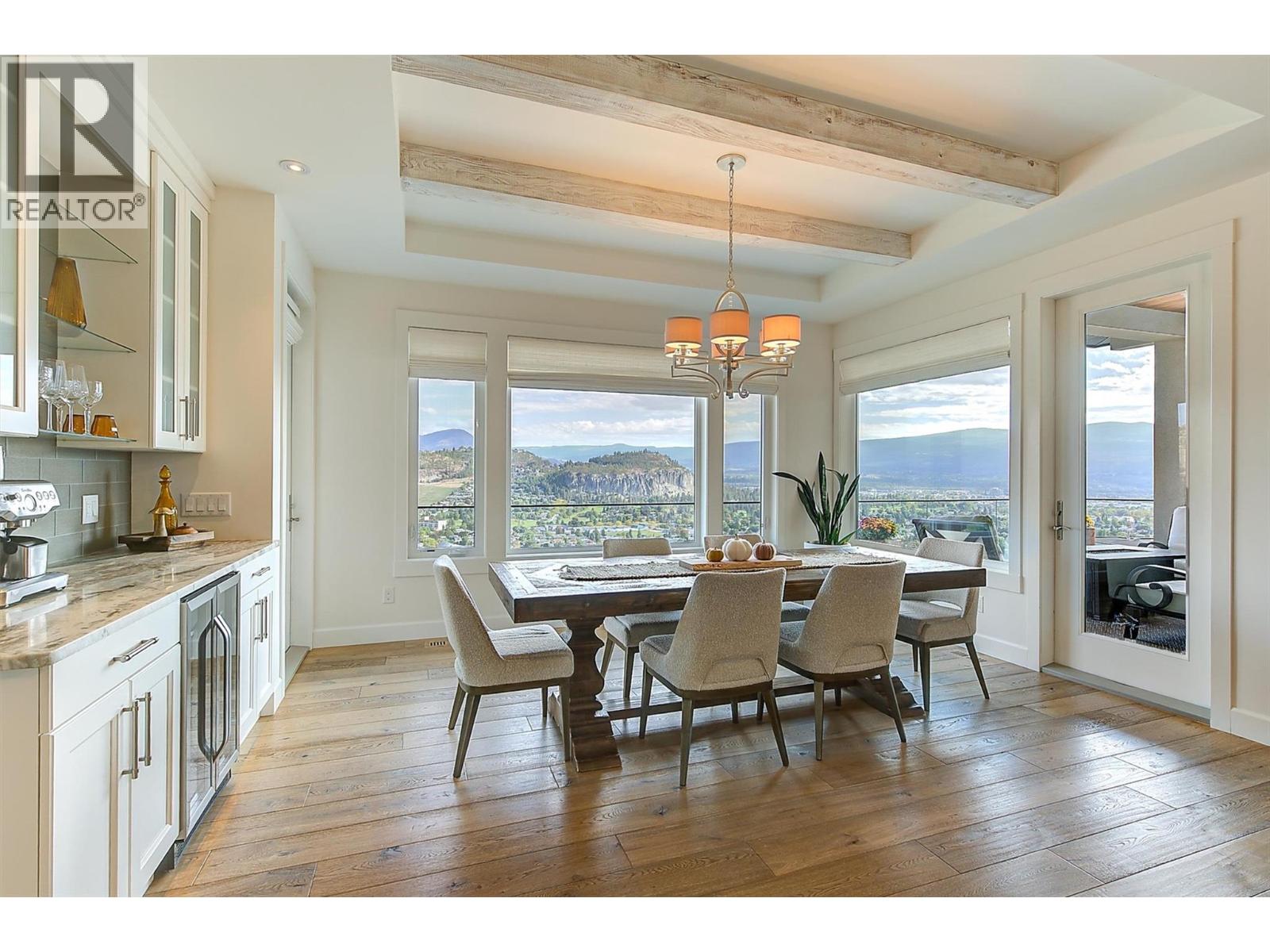 Picture for 738 Highpointe  Drive https://www.cirrealty.ca/reb/bc/5/10365685_17.jpg