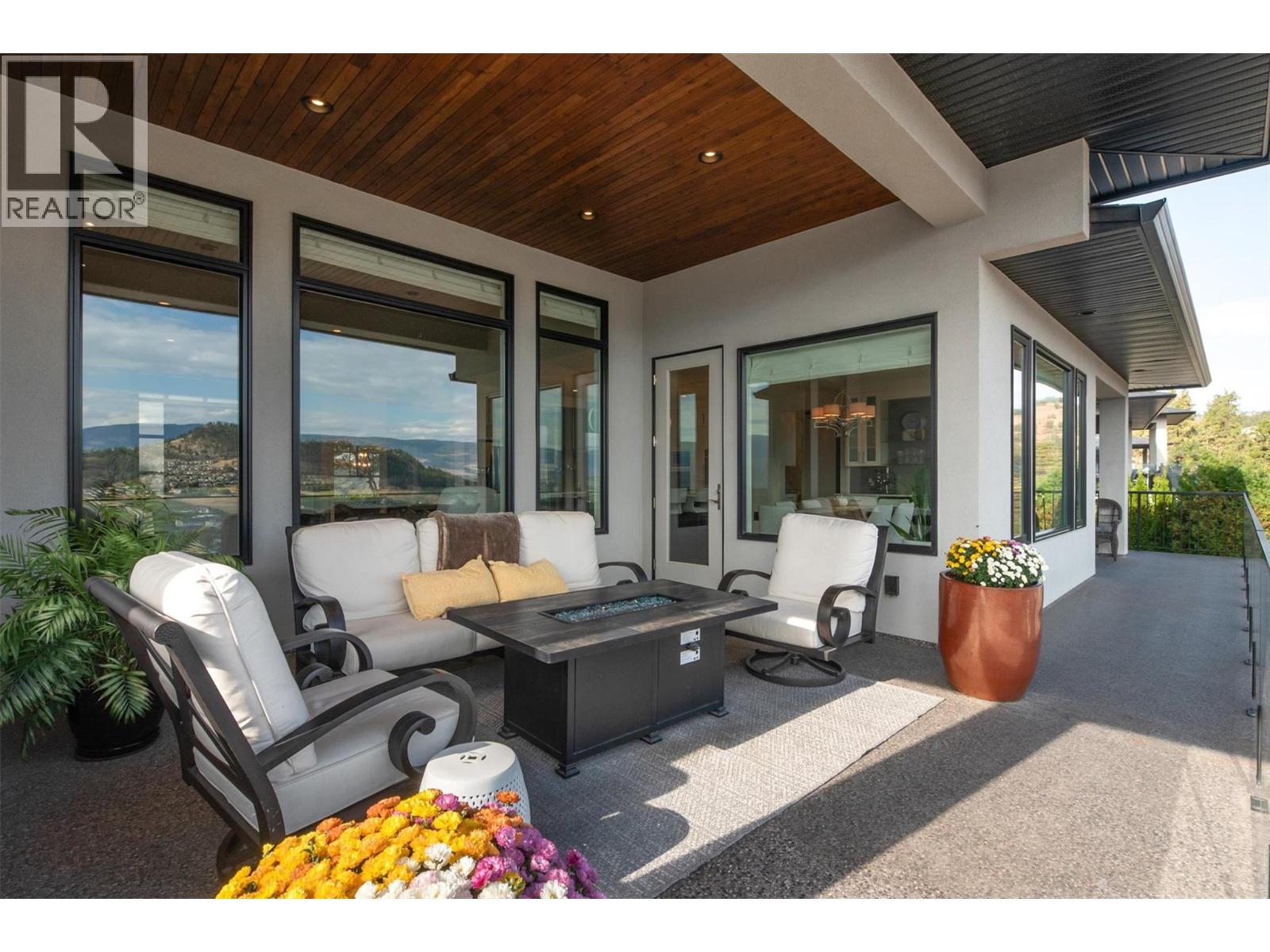 Picture for 738 Highpointe  Drive https://www.cirrealty.ca/reb/bc/5/10365685_23.jpg