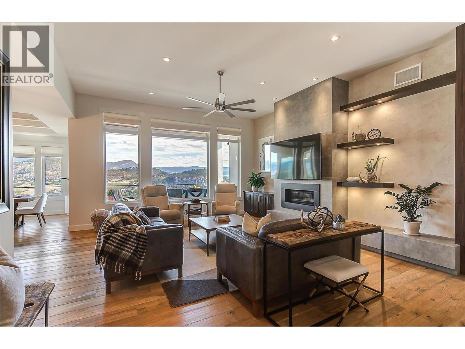 Picture for 738 Highpointe  Drive https://www.cirrealty.ca/reb/bc/5/10365685_7.jpg