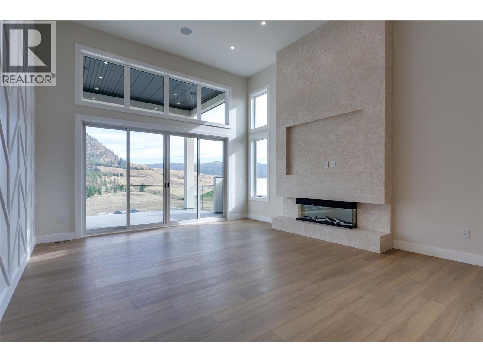 Picture for 1123 Greenock  Court https://www.cirrealty.ca/reb/bc/5/10365725_21.jpg