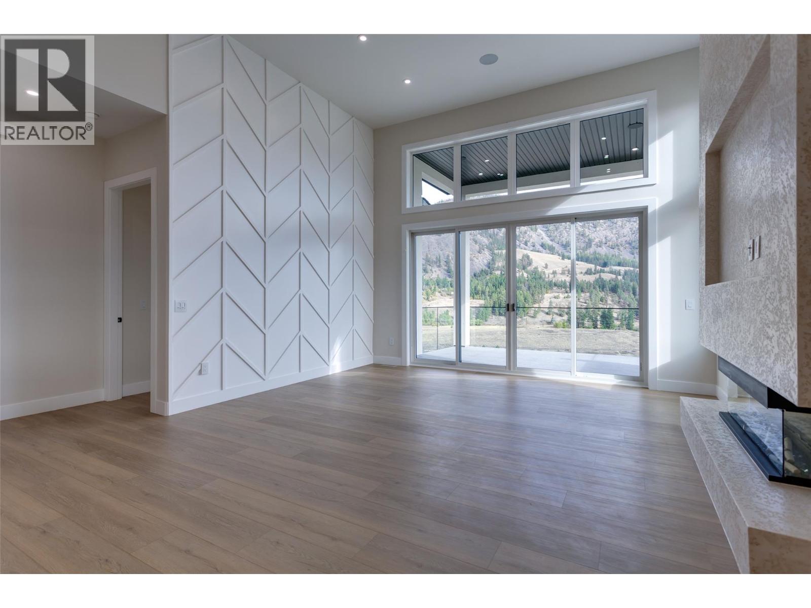 Picture for 1123 Greenock  Court https://www.cirrealty.ca/reb/bc/5/10365725_22.jpg
