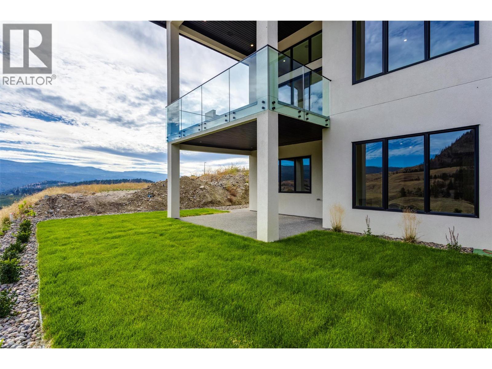 Picture for 1123 Greenock  Court https://www.cirrealty.ca/reb/bc/5/10365725_45.jpg