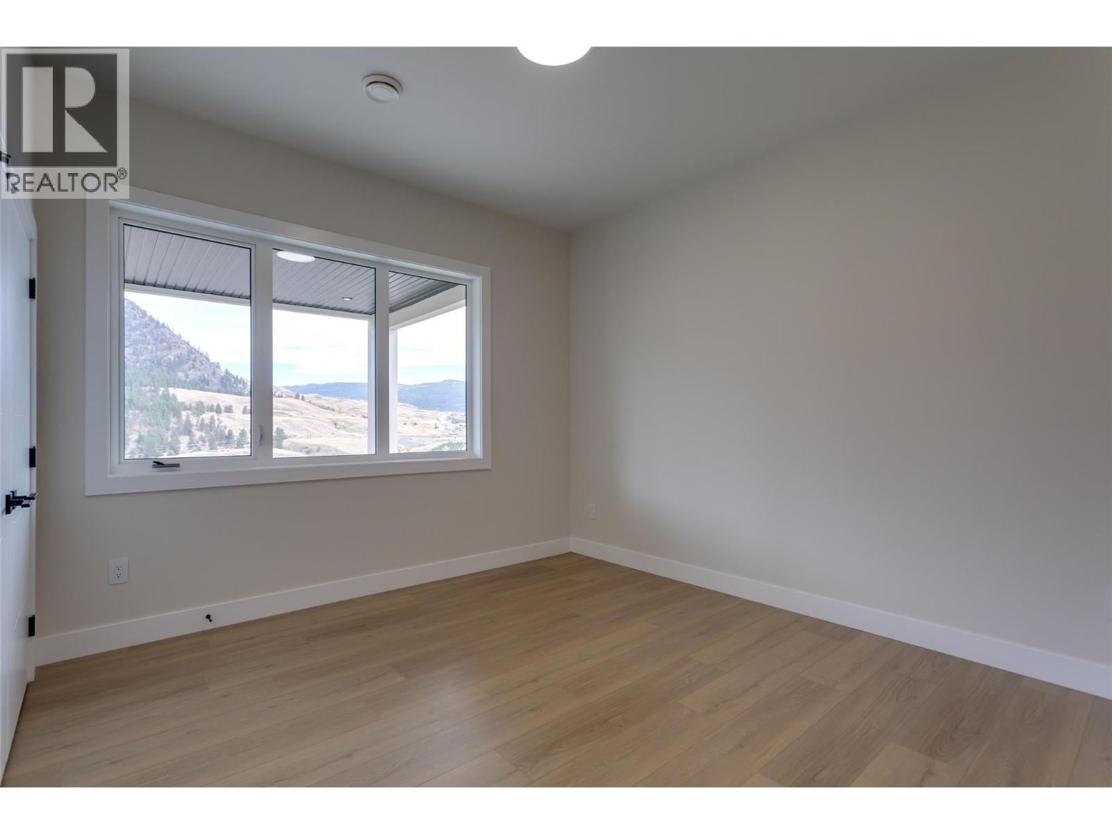 Picture for 1123 Greenock  Court https://www.cirrealty.ca/reb/bc/5/10365725_49.jpg