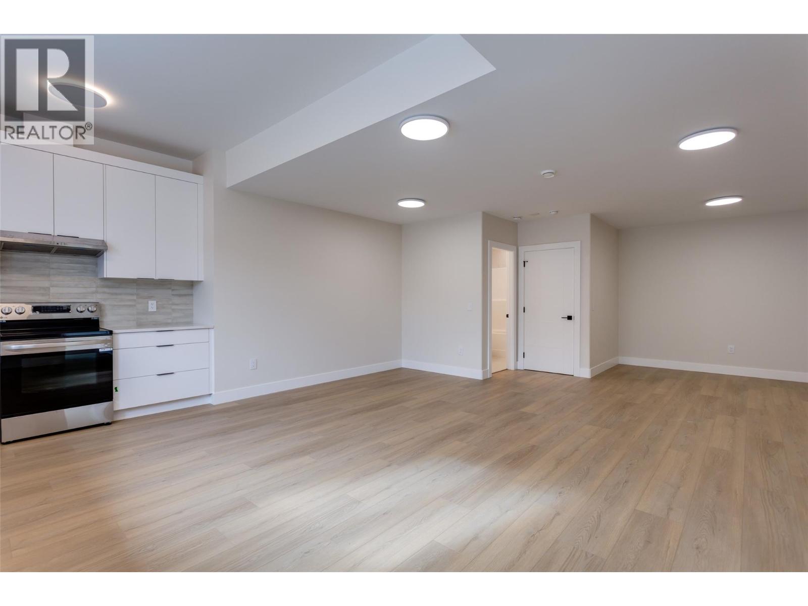 Picture for 1123 Greenock  Court https://www.cirrealty.ca/reb/bc/5/10365725_52.jpg