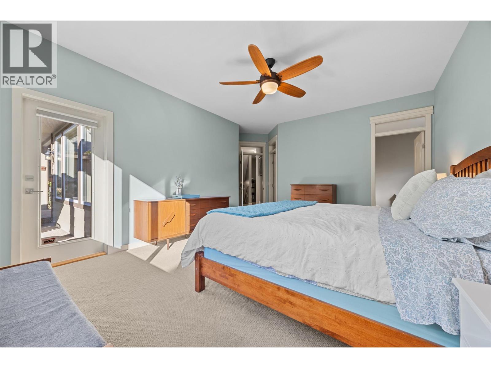 Picture for 607 Quarry  Avenue https://www.cirrealty.ca/reb/bc/5/10365765_28.jpg