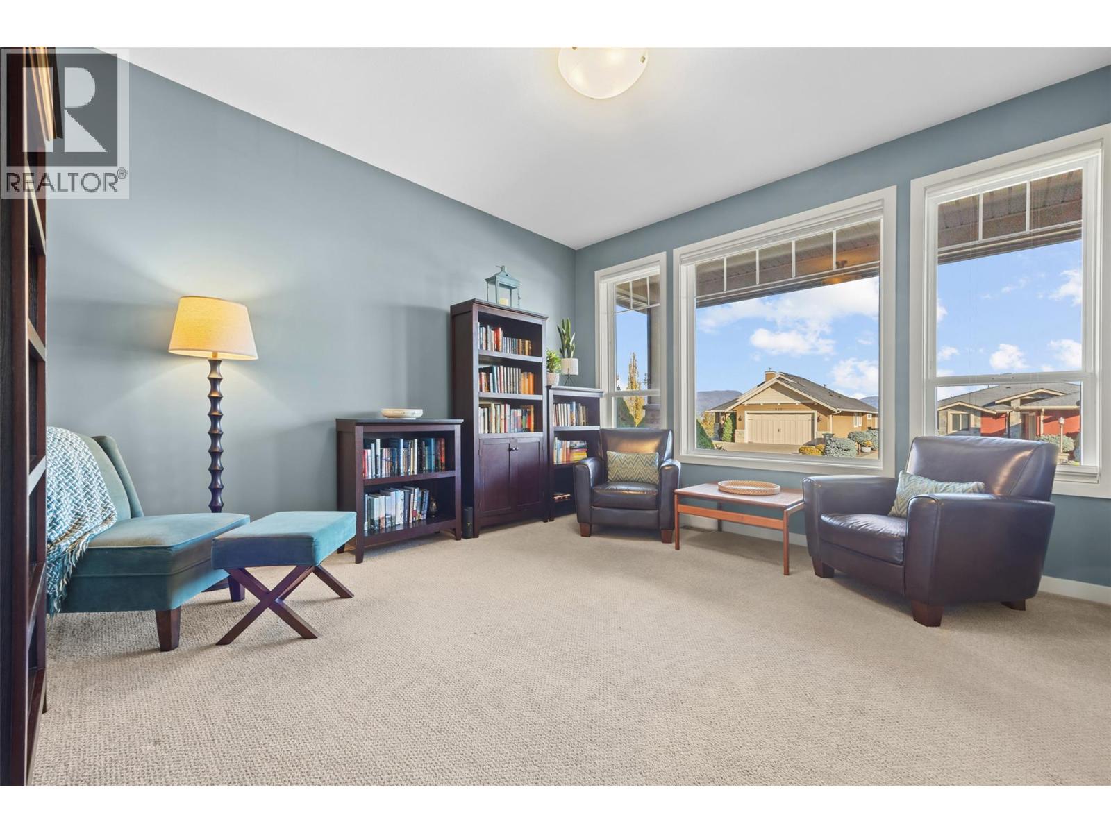 Picture for 607 Quarry  Avenue https://www.cirrealty.ca/reb/bc/5/10365765_35.jpg