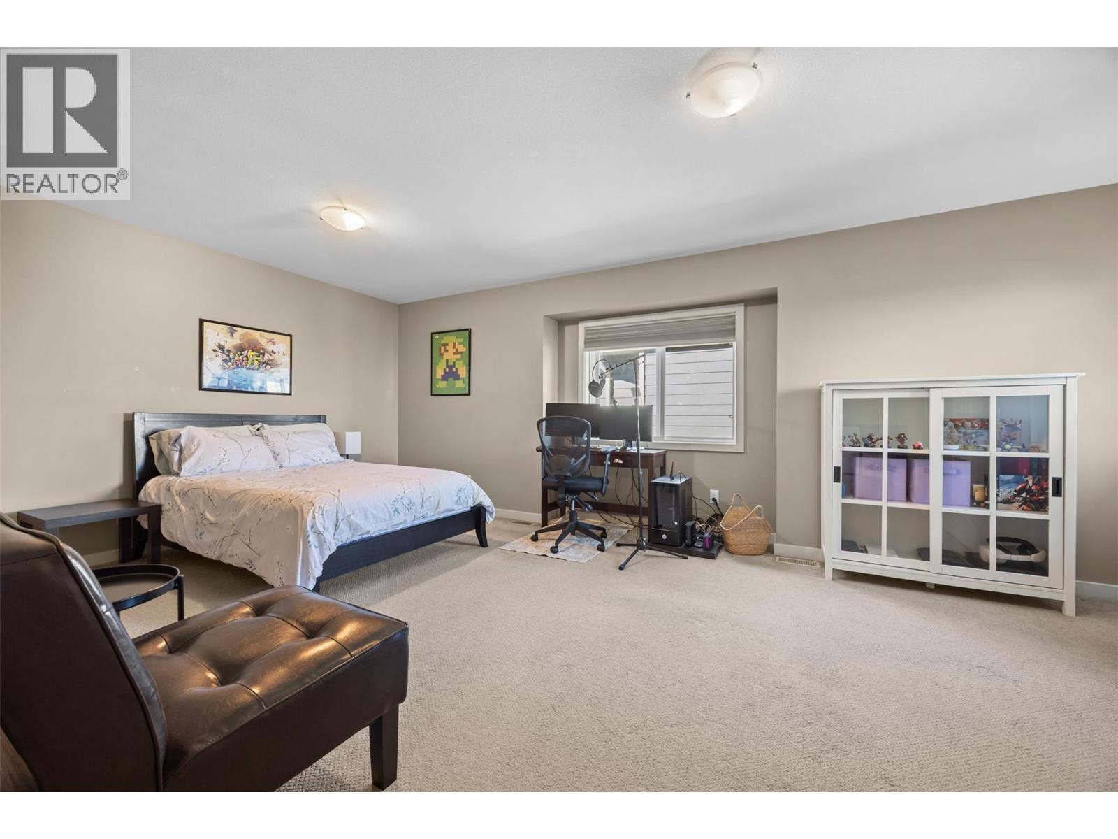 Picture for 607 Quarry  Avenue https://www.cirrealty.ca/reb/bc/5/10365765_41.jpg