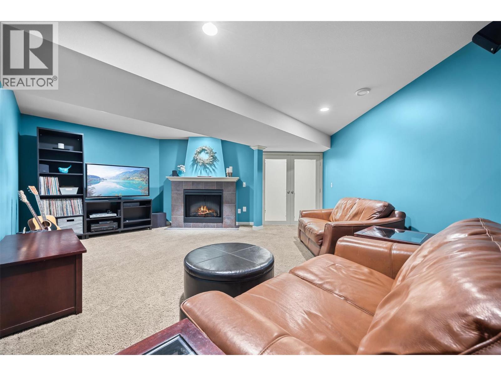 Picture for 607 Quarry  Avenue https://www.cirrealty.ca/reb/bc/5/10365765_45.jpg