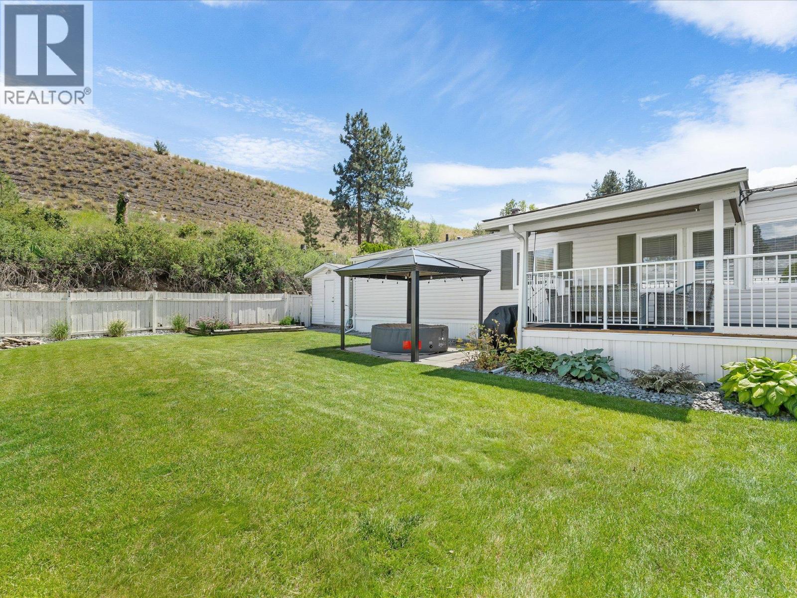 Picture for Unit #9, 610 Katherine  Road https://www.cirrealty.ca/reb/bc/5/10365905_2.jpg