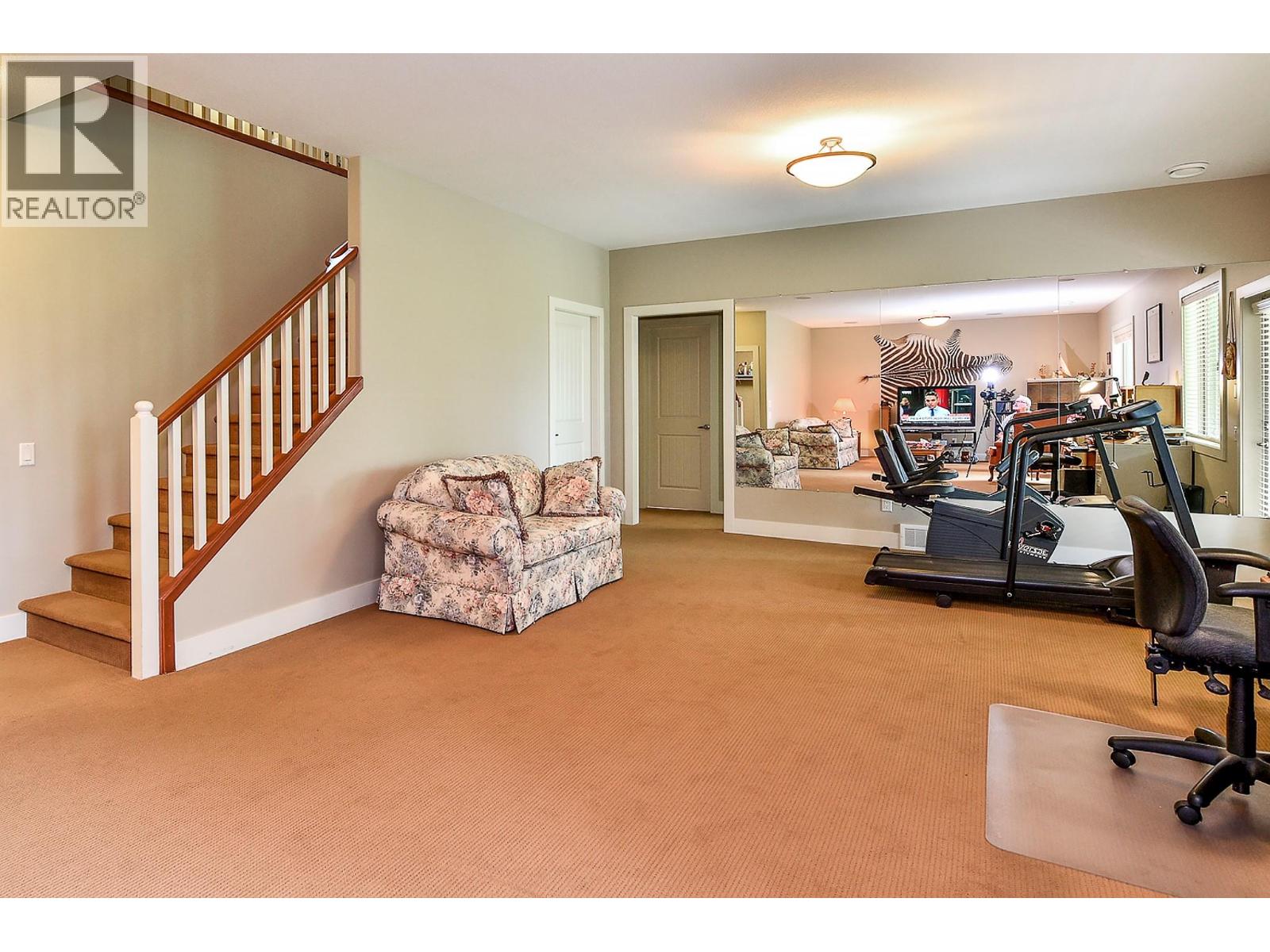 Picture for Unit #8, 2450 Selkirk  Drive https://www.cirrealty.ca/reb/bc/5/10365945_30.jpg