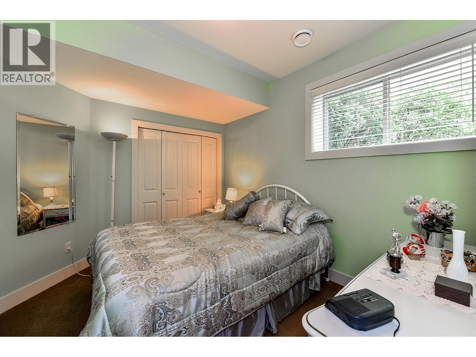 Picture for Unit #8, 2450 Selkirk  Drive https://www.cirrealty.ca/reb/bc/5/10365945_33.jpg