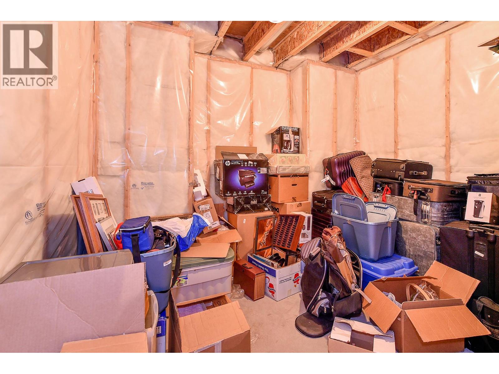 Picture for Unit #8, 2450 Selkirk  Drive https://www.cirrealty.ca/reb/bc/5/10365945_37.jpg