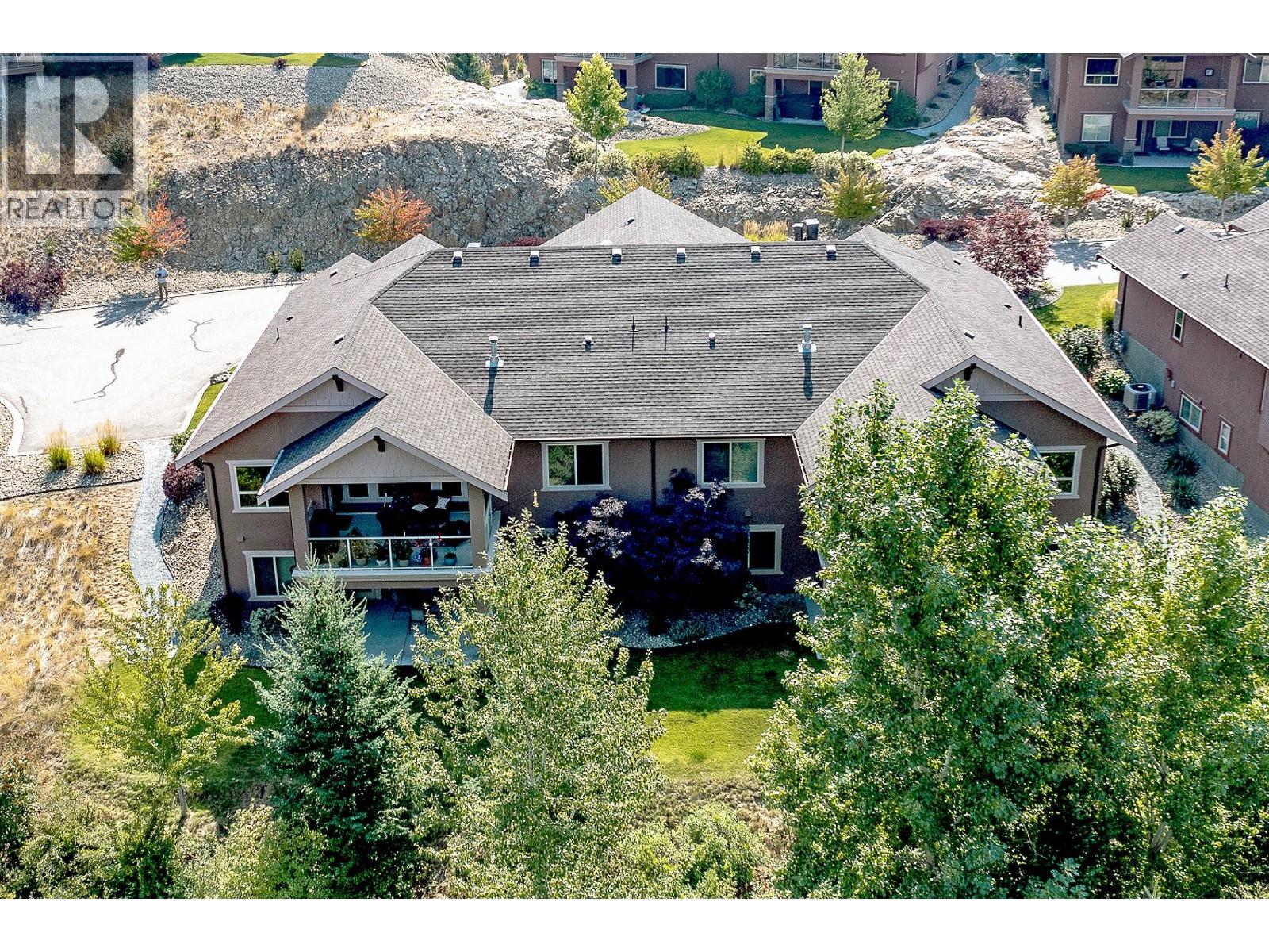 Picture for Unit #8, 2450 Selkirk  Drive https://www.cirrealty.ca/reb/bc/5/10365945_49.jpg