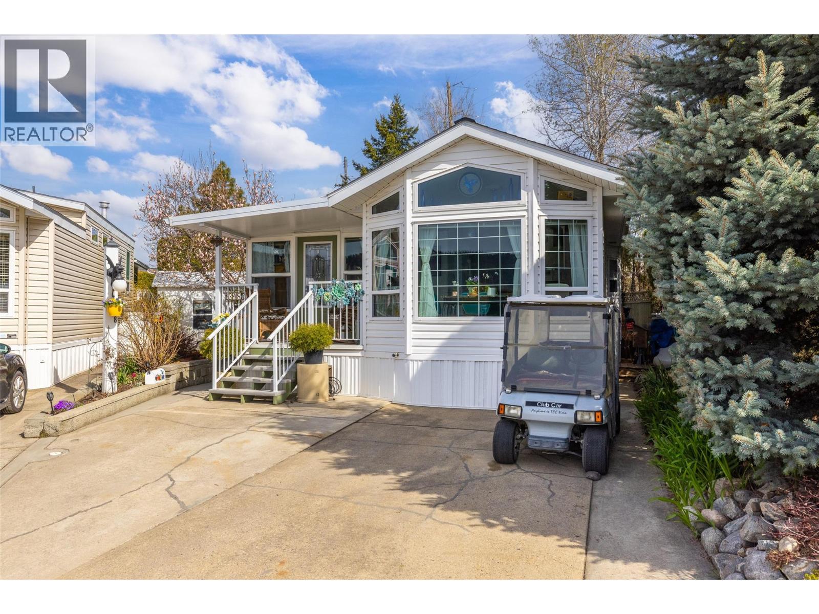 Picture for Unit #348, 415 Commonwealth  Road https://www.cirrealty.ca/reb/bc/5/10366045_11.jpg