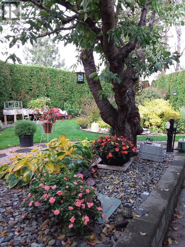 Picture for Unit #348, 415 Commonwealth  Road https://www.cirrealty.ca/reb/bc/5/10366045_52.jpg