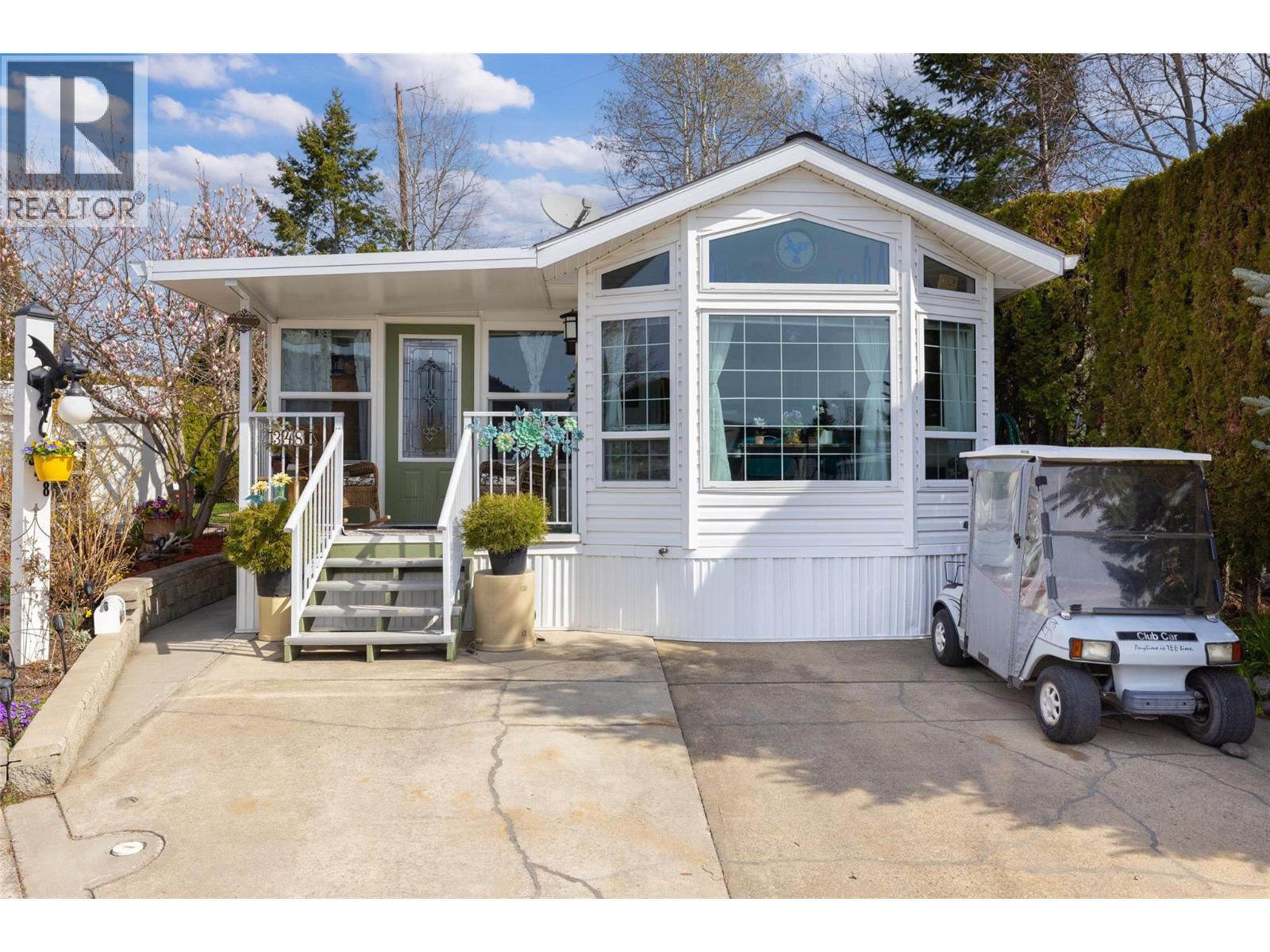 Picture for Unit #348, 415 Commonwealth  Road