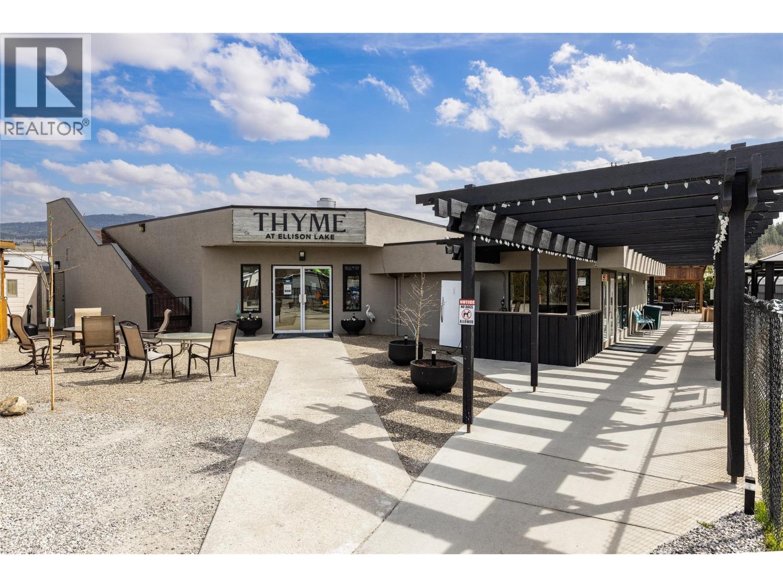 Picture for Unit #348, 415 Commonwealth  Road https://www.cirrealty.ca/reb/bc/5/10366045_60.jpg