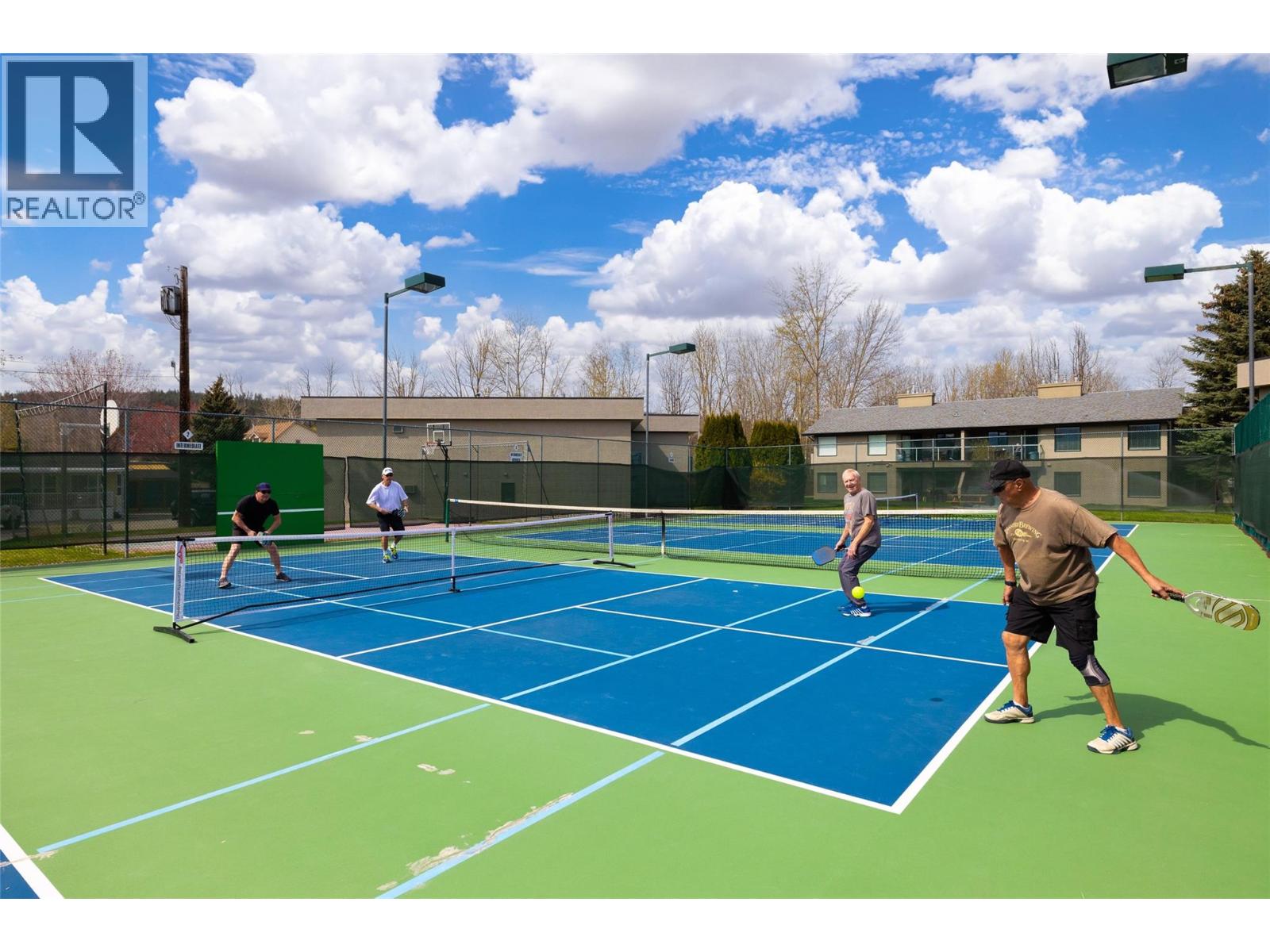 Picture for Unit #348, 415 Commonwealth  Road https://www.cirrealty.ca/reb/bc/5/10366045_65.jpg