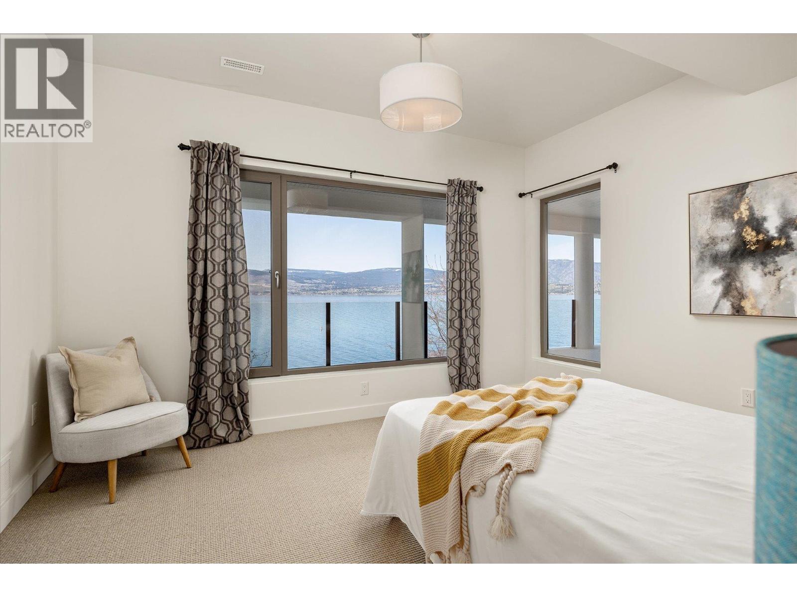 Picture for 5560 Lakeshore  Road https://www.cirrealty.ca/reb/bc/5/10366095_42.jpg