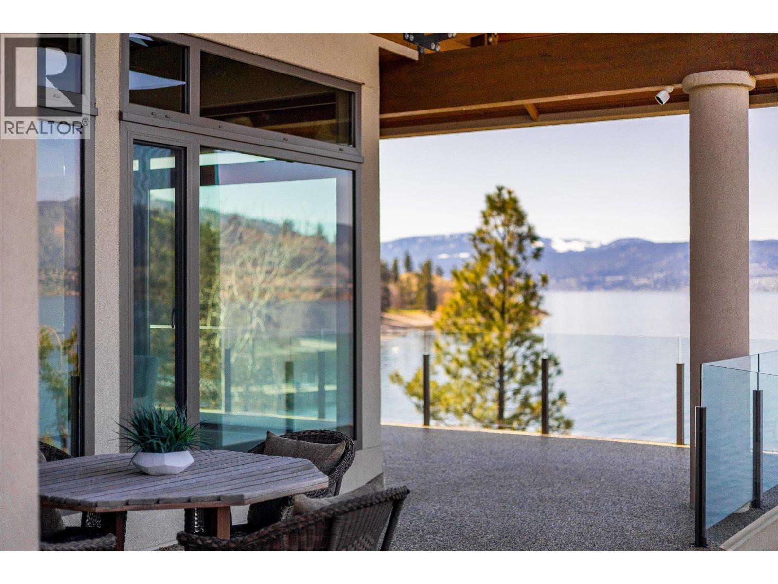 Picture for 5560 Lakeshore  Road https://www.cirrealty.ca/reb/bc/5/10366095_47.jpg