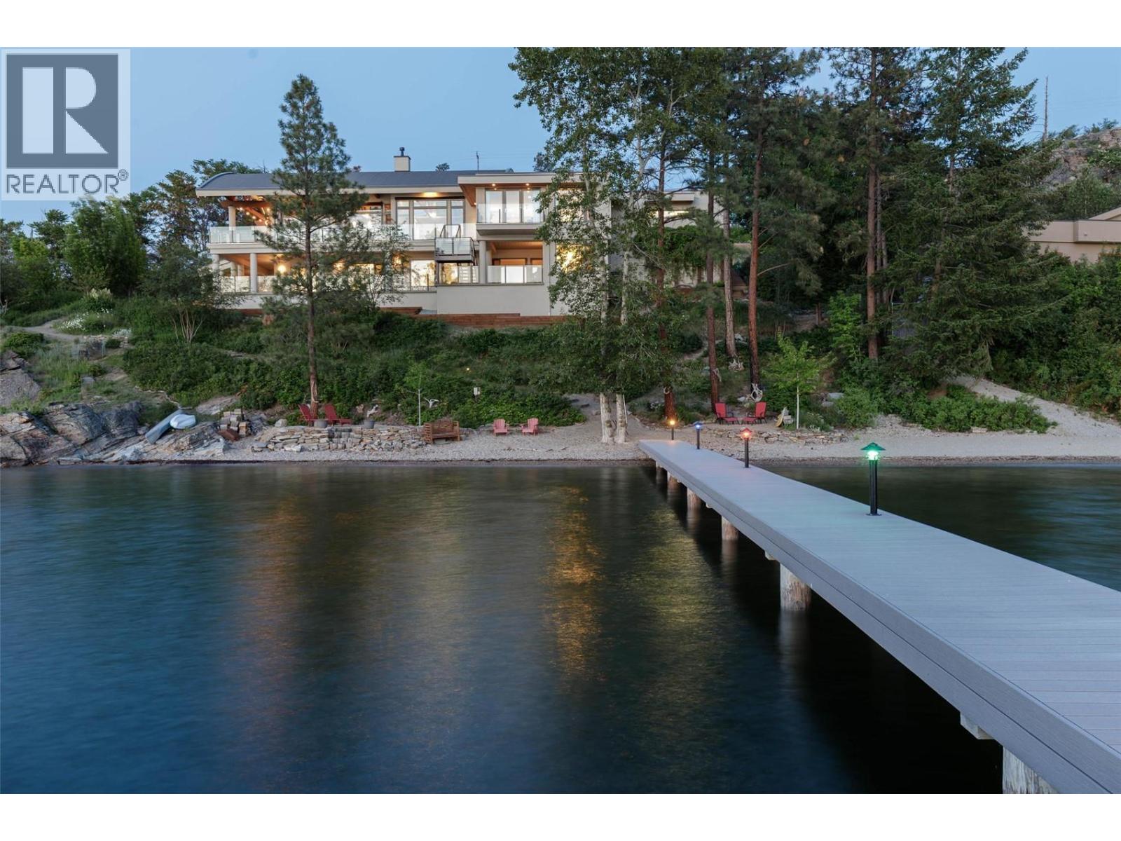 Picture for 5560 Lakeshore  Road https://www.cirrealty.ca/reb/bc/5/10366095_75.jpg