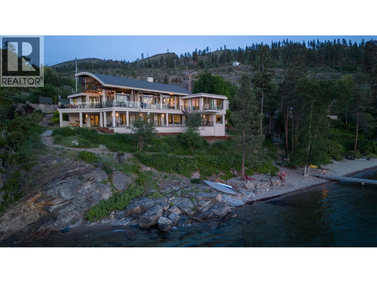 Picture for 5560 Lakeshore  Road https://www.cirrealty.ca/reb/bc/5/10366095_78.jpg