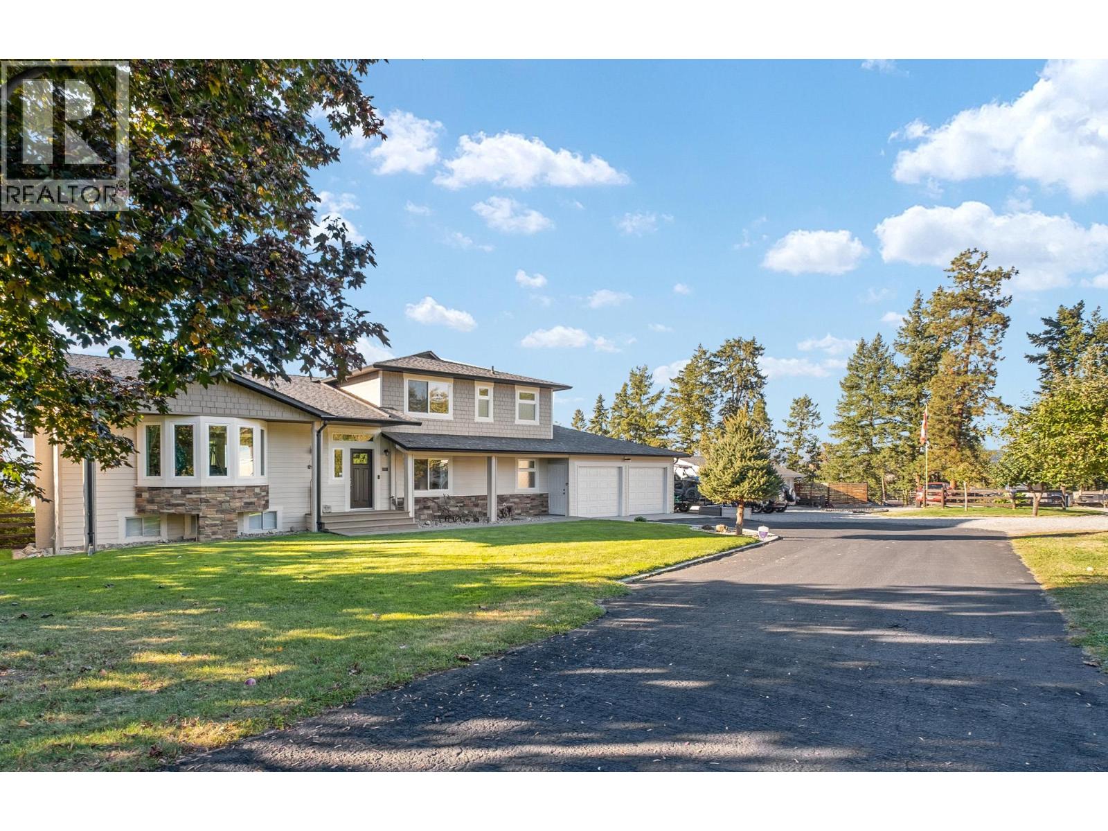 Picture for 3769 Spiers  Road https://www.cirrealty.ca/reb/bc/5/10366115_10.jpg