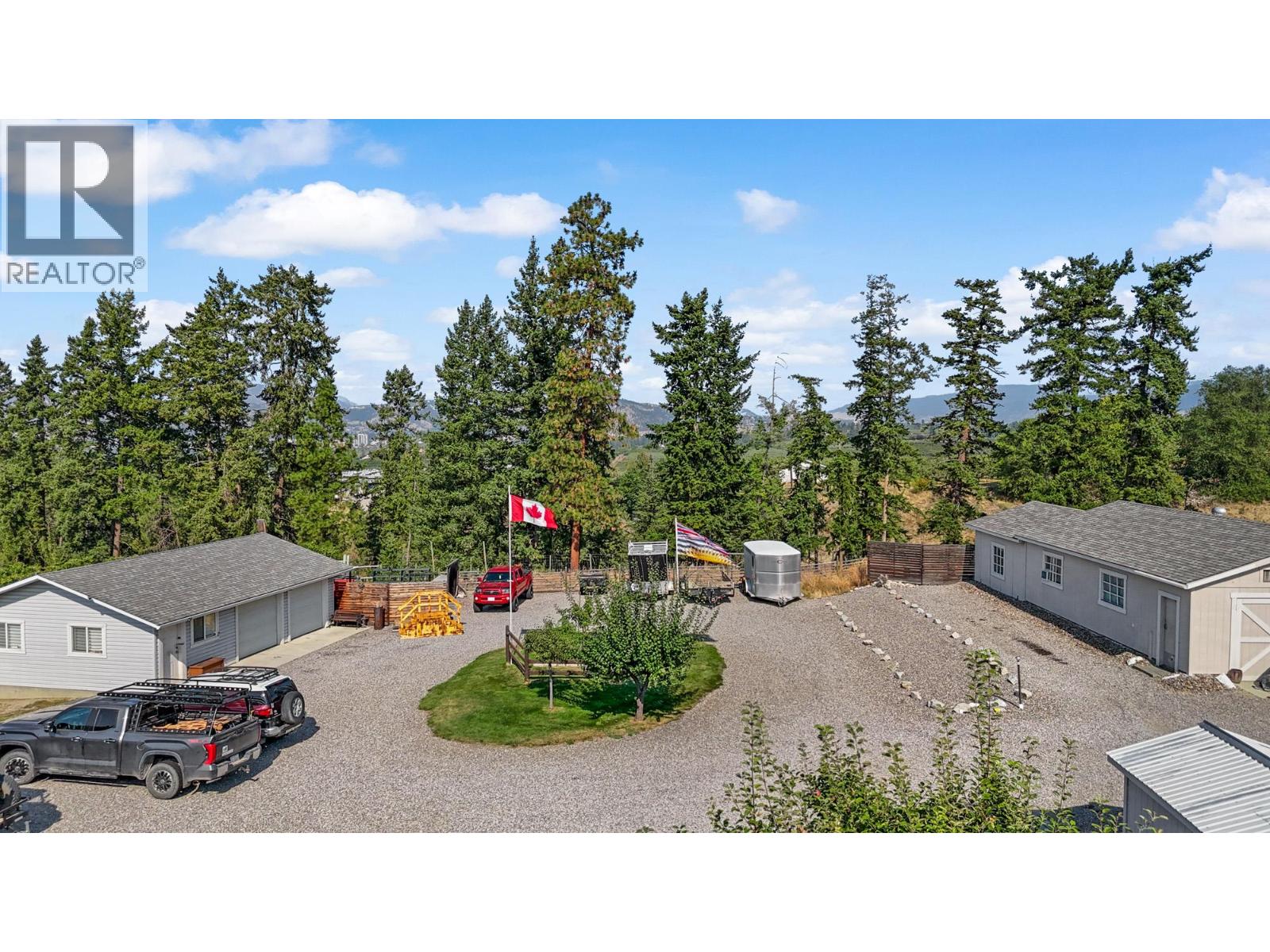 Picture for 3769 Spiers  Road https://www.cirrealty.ca/reb/bc/5/10366115_8.jpg