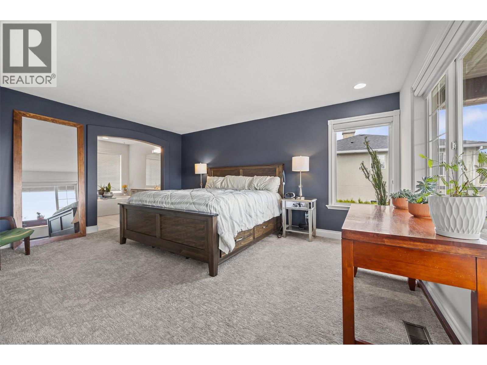 Picture for 3016 Lakeview Cove  Road https://www.cirrealty.ca/reb/bc/5/10366125_20.jpg