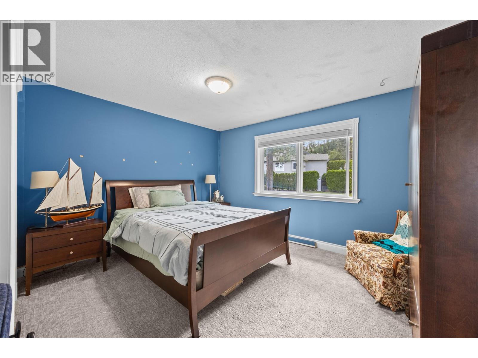 Picture for 3016 Lakeview Cove  Road https://www.cirrealty.ca/reb/bc/5/10366125_28.jpg