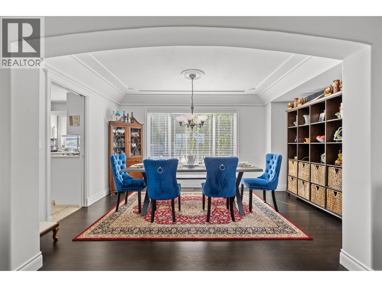 Picture for 3016 Lakeview Cove  Road https://www.cirrealty.ca/reb/bc/5/10366125_7.jpg