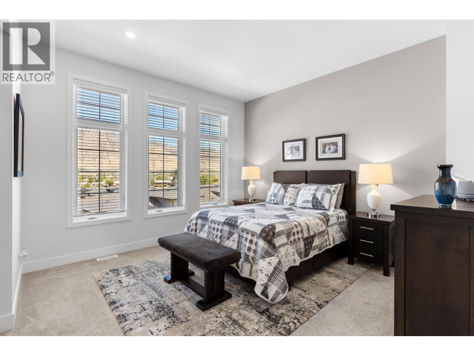 Picture for Unit #48, 8000 Vedette  Drive https://www.cirrealty.ca/reb/bc/5/10366135_21.jpg