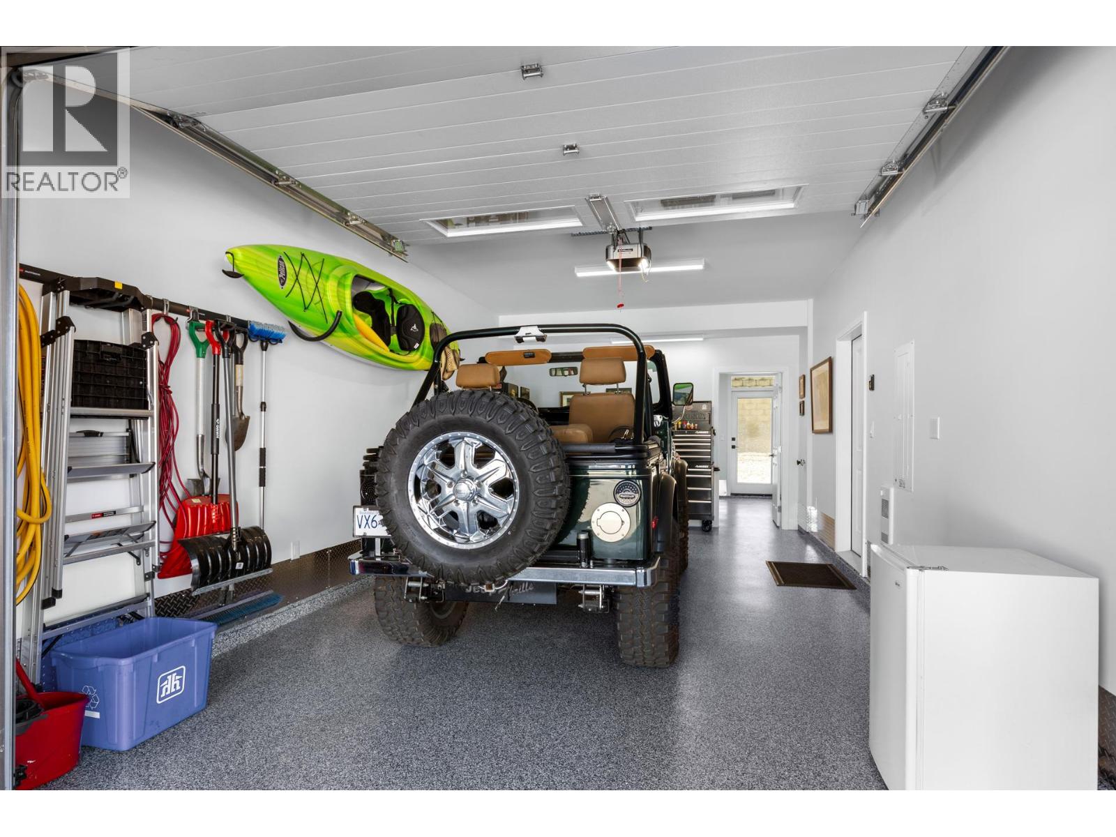 Picture for Unit #48, 8000 Vedette  Drive https://www.cirrealty.ca/reb/bc/5/10366135_30.jpg