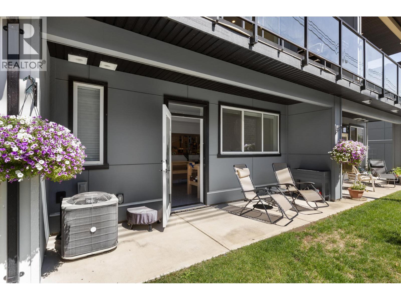 Picture for Unit #48, 8000 Vedette  Drive https://www.cirrealty.ca/reb/bc/5/10366135_32.jpg