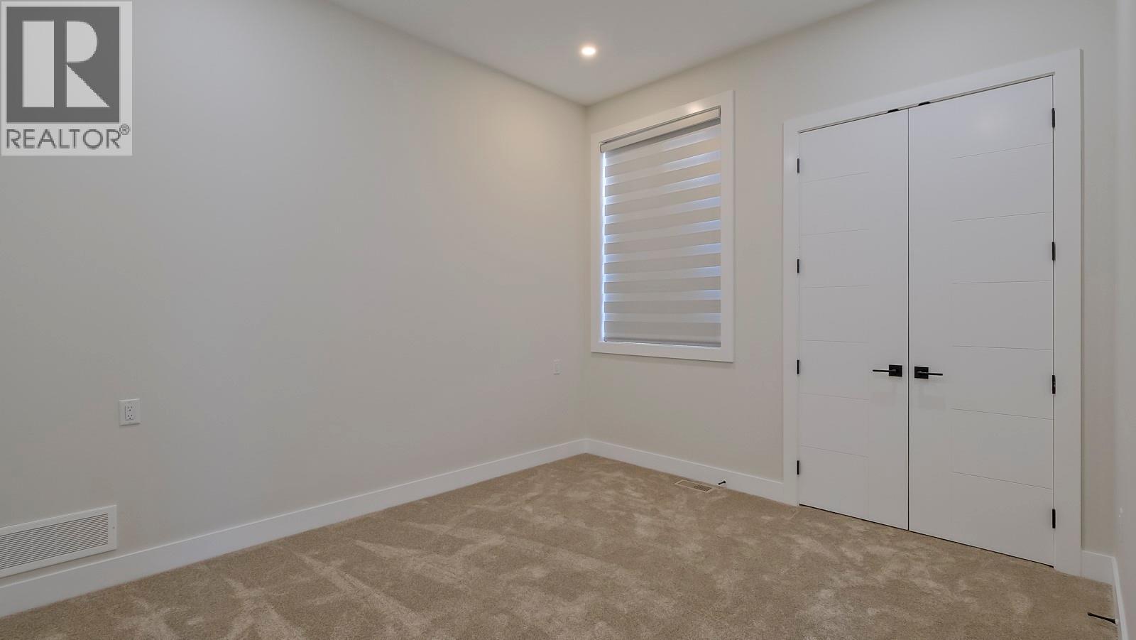 Picture for 937 Royal Troon  Lane https://www.cirrealty.ca/reb/bc/5/10366355_36.jpg