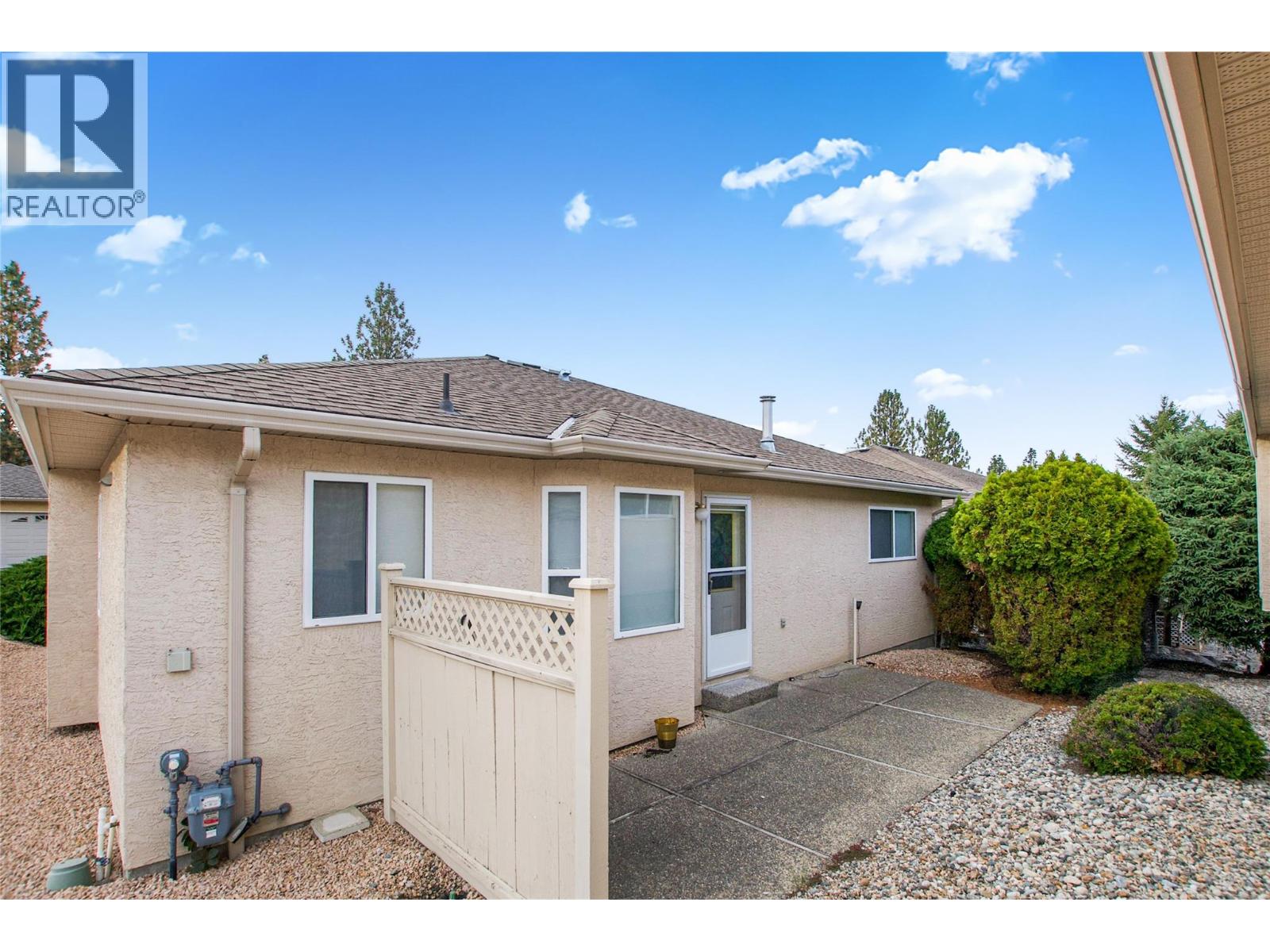 Picture for Unit #120, 1634 Carmi  Avenue https://www.cirrealty.ca/reb/bc/5/10366395_21.jpg