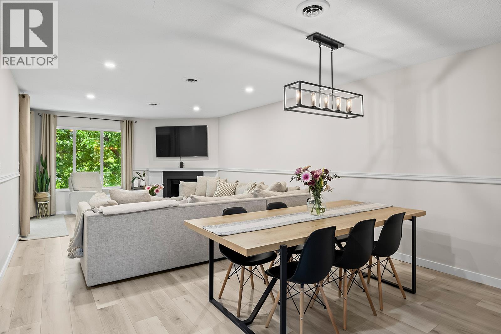 Picture for Unit #206, 1870 Parkinson  Way https://www.cirrealty.ca/reb/bc/5/10366455_7.jpg