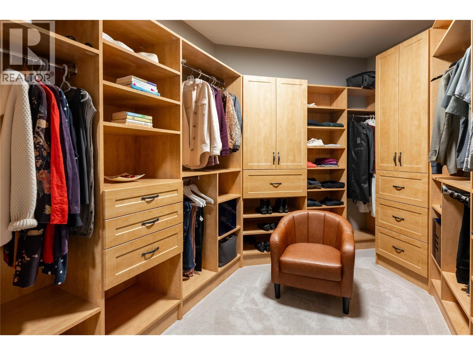 Picture for Unit #501, 529 Truswell  Road https://www.cirrealty.ca/reb/bc/5/10366495_11.jpg