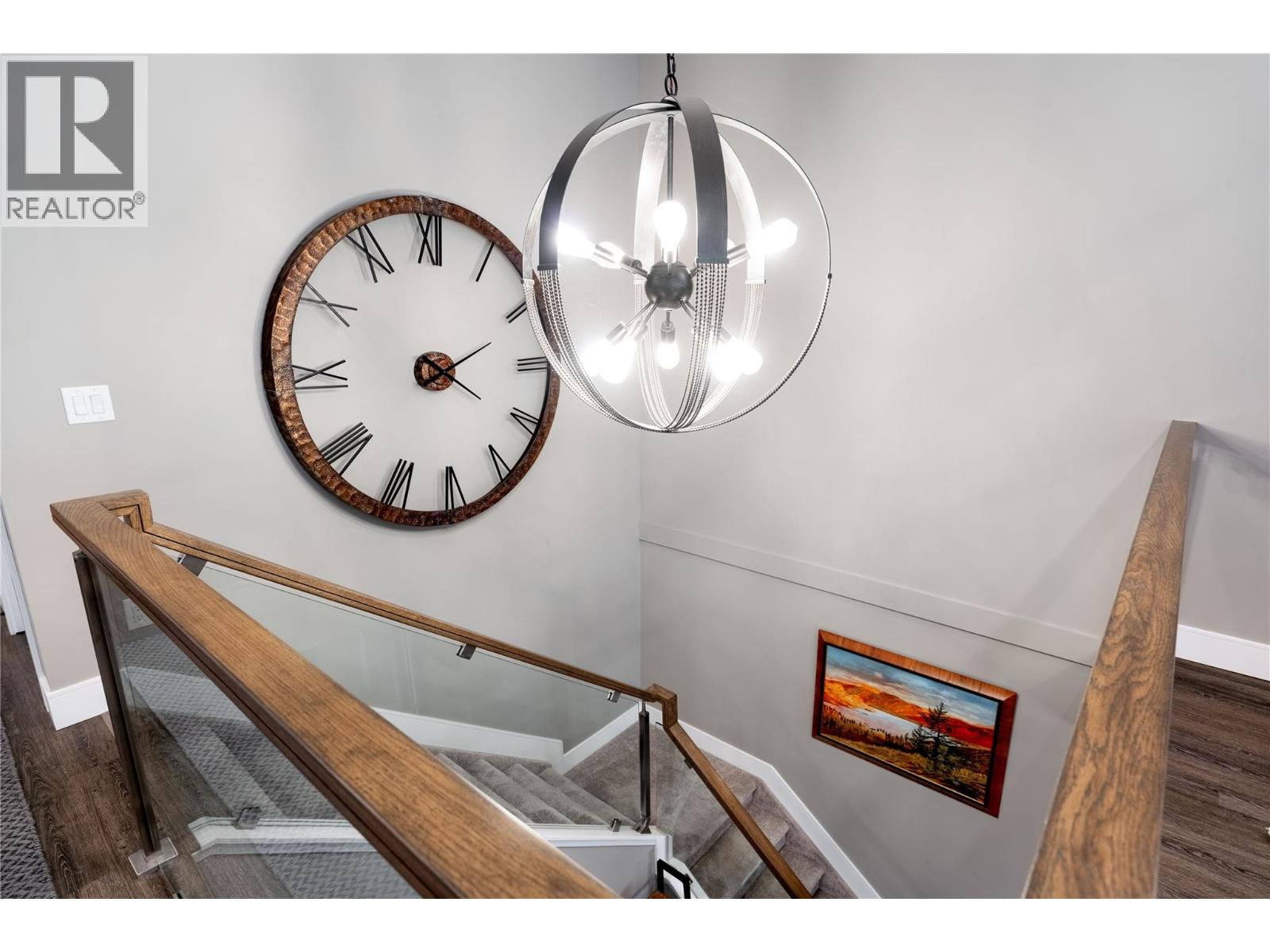 Picture for Unit #501, 529 Truswell  Road https://www.cirrealty.ca/reb/bc/5/10366495_20.jpg