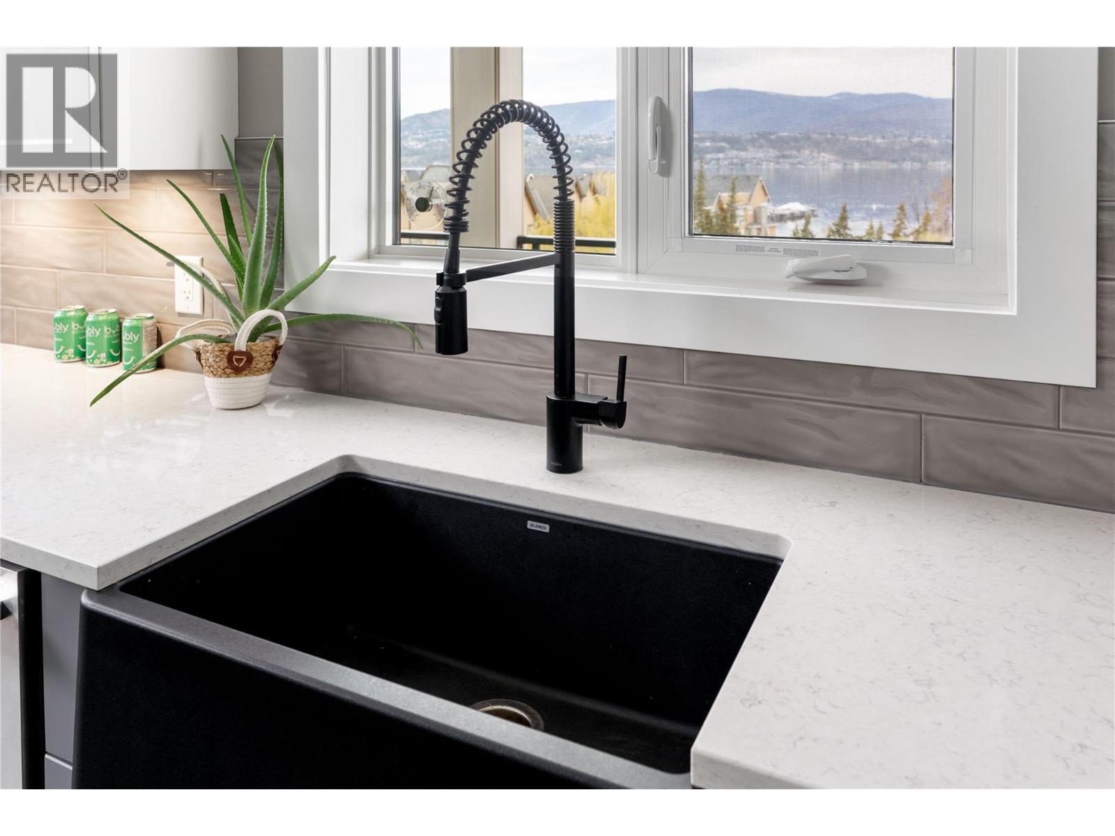 Picture for Unit #501, 529 Truswell  Road