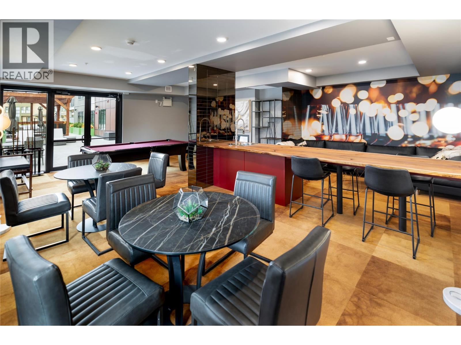 Picture for Unit #501, 529 Truswell  Road https://www.cirrealty.ca/reb/bc/5/10366495_50.jpg