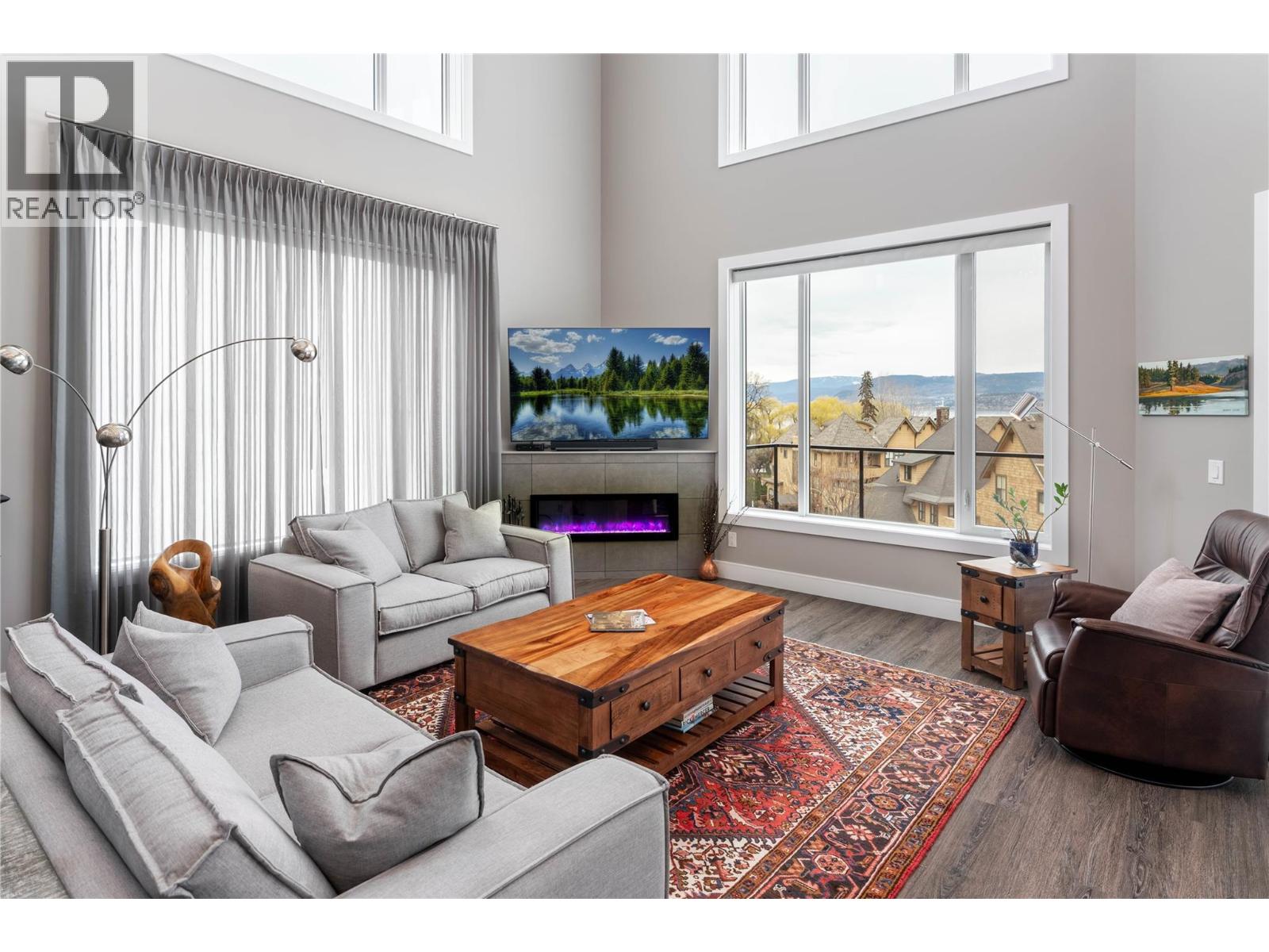 Picture for Unit #501, 529 Truswell  Road https://www.cirrealty.ca/reb/bc/5/10366495_7.jpg