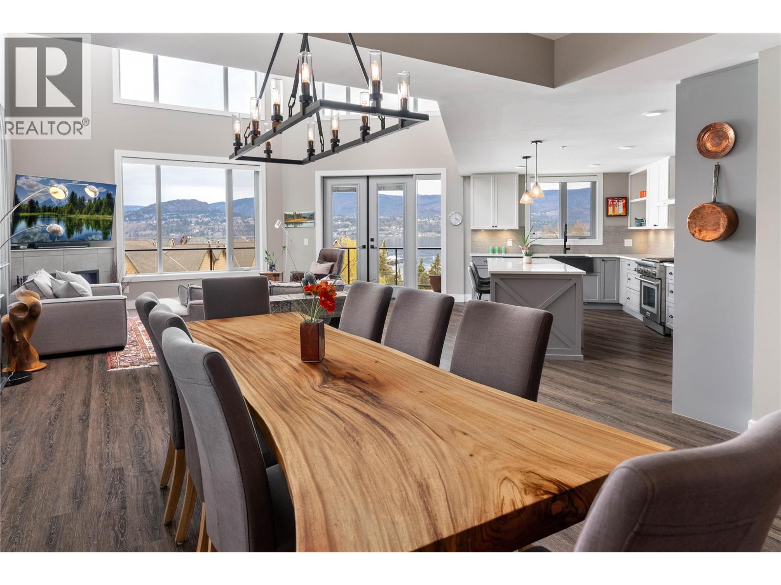 Picture for Unit #501, 529 Truswell  Road https://www.cirrealty.ca/reb/bc/5/10366495_8.jpg