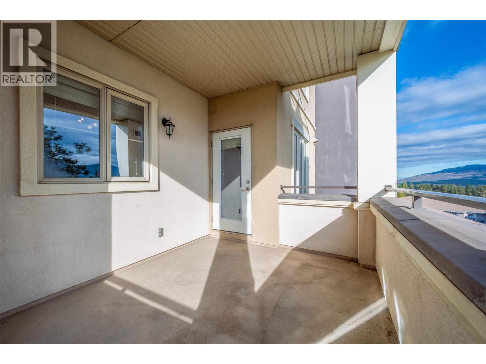 Picture for Unit #1514, 1875 Country Club  Drive https://www.cirrealty.ca/reb/bc/5/10366525_15.jpg