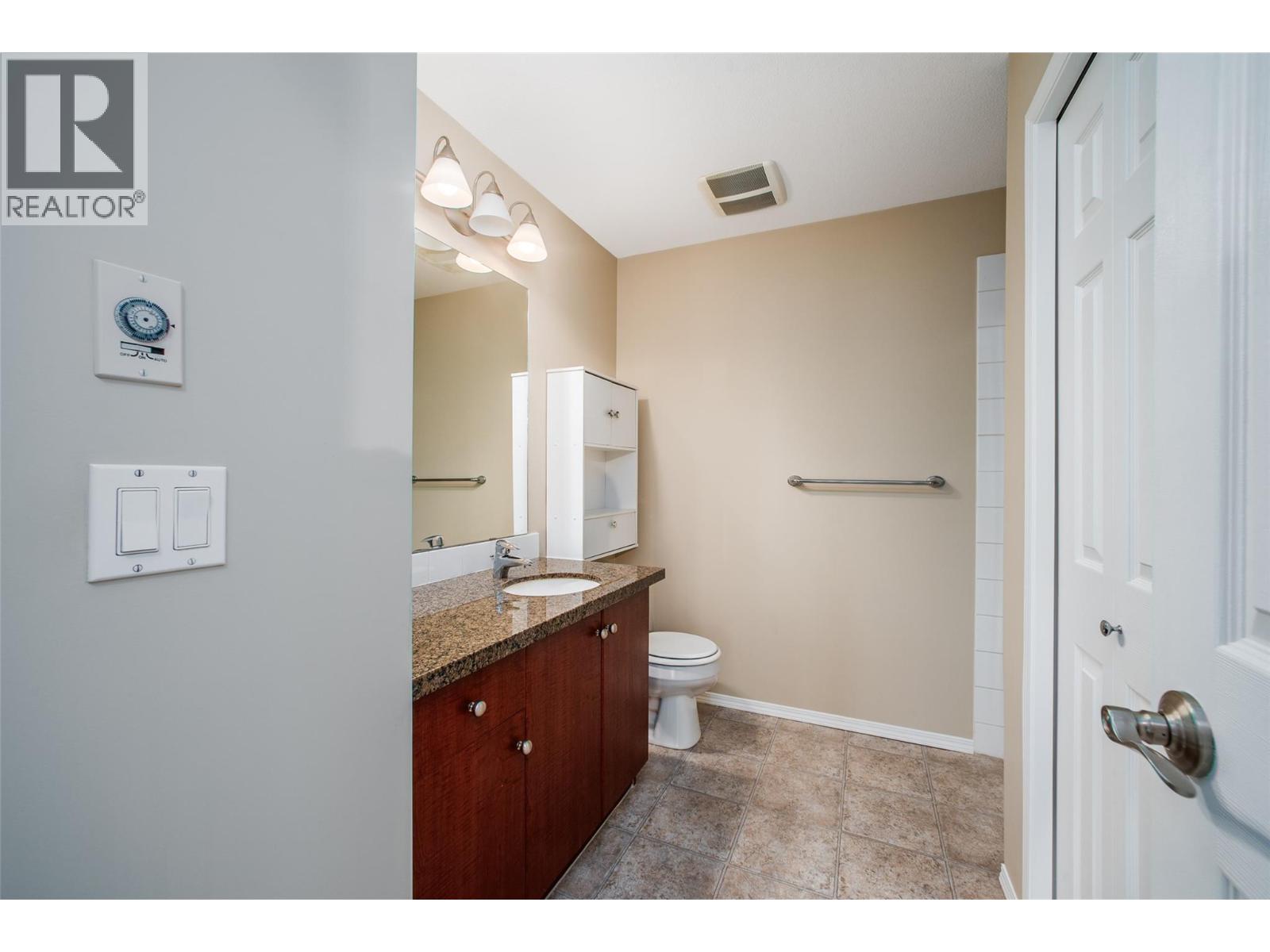 Picture for Unit #1514, 1875 Country Club  Drive https://www.cirrealty.ca/reb/bc/5/10366525_26.jpg