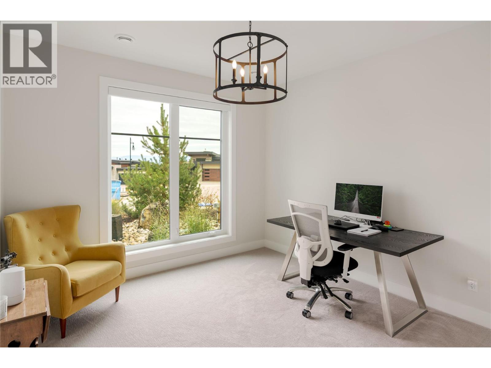 Picture for 1131 Collinson  Court https://www.cirrealty.ca/reb/bc/5/10366655_23.jpg