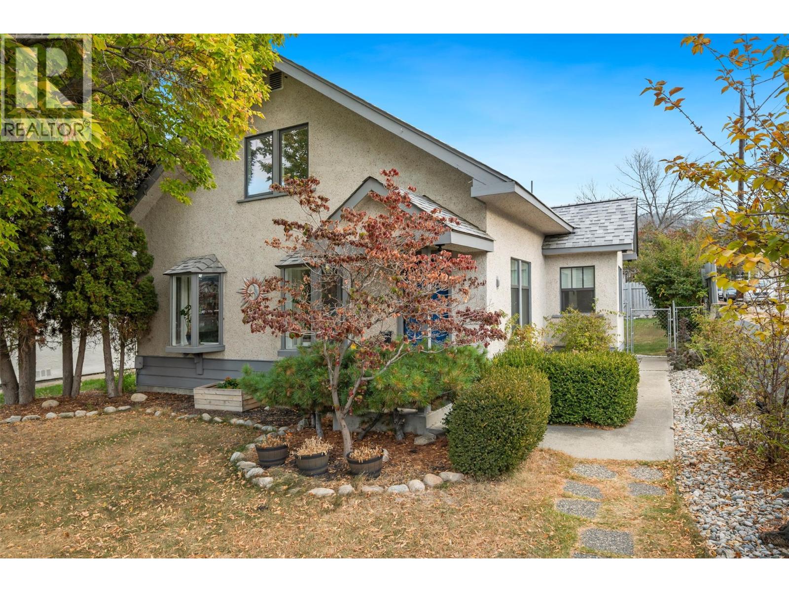 Picture for 598 Van Horne  Street